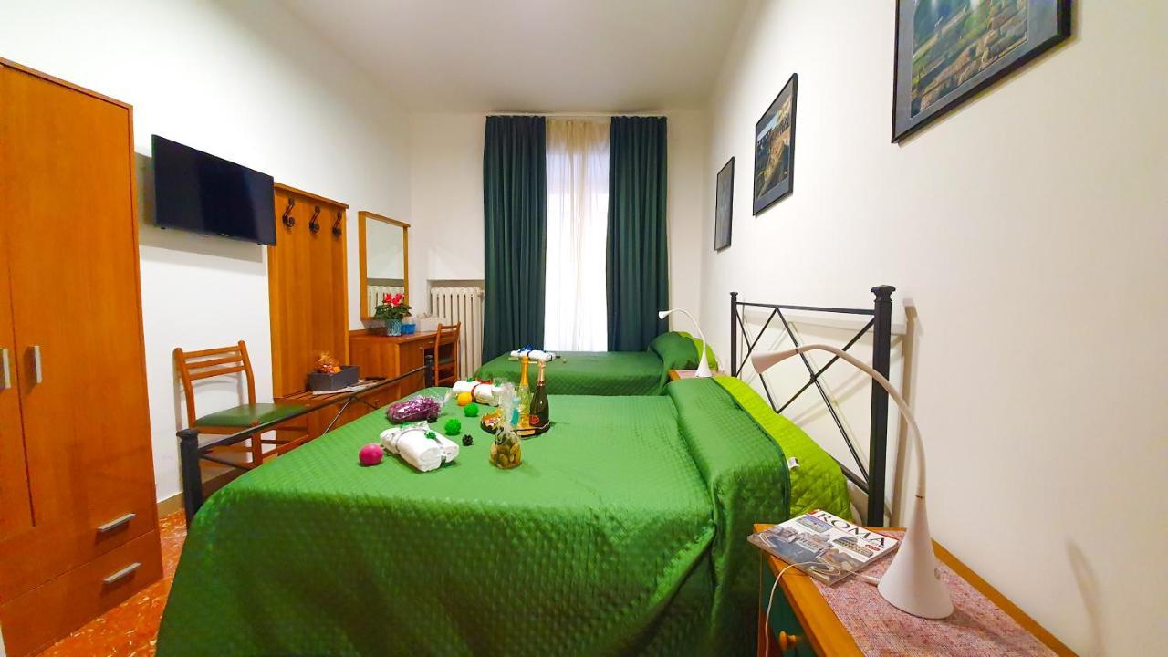 A Casa Simpatia - A Richiesta Parcheggio Gratuito ! Hotel Rome Exterior photo